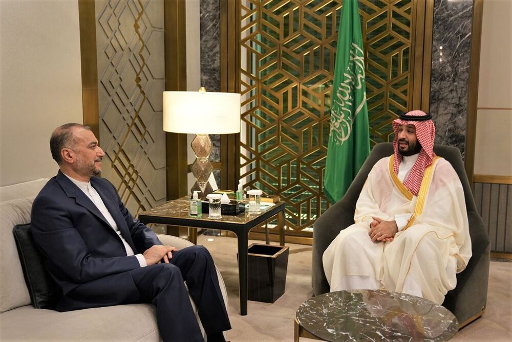 عکس آقای وزیر در عربستان؛ چیزی که باور نمی‌کردیم