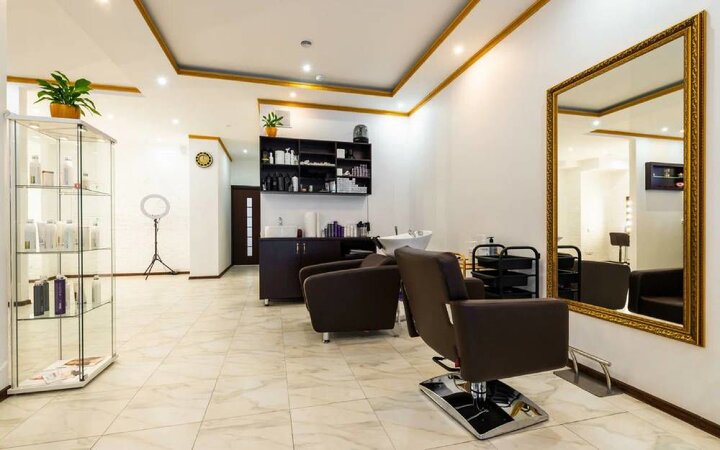 آرایشگاه قیمت مناسب در سعادت آباد