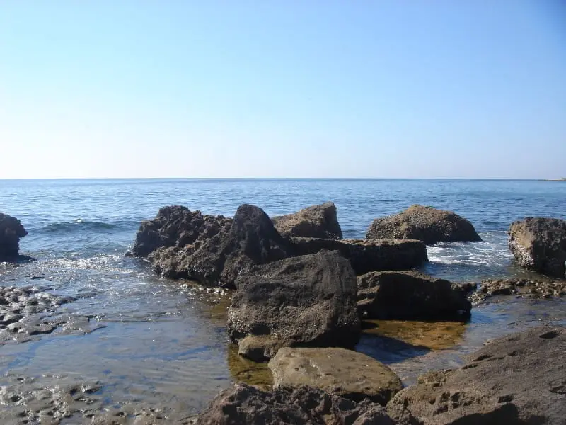 زیباترین ساحل چابهار / ساحل صخره ای چابهار را باید دید