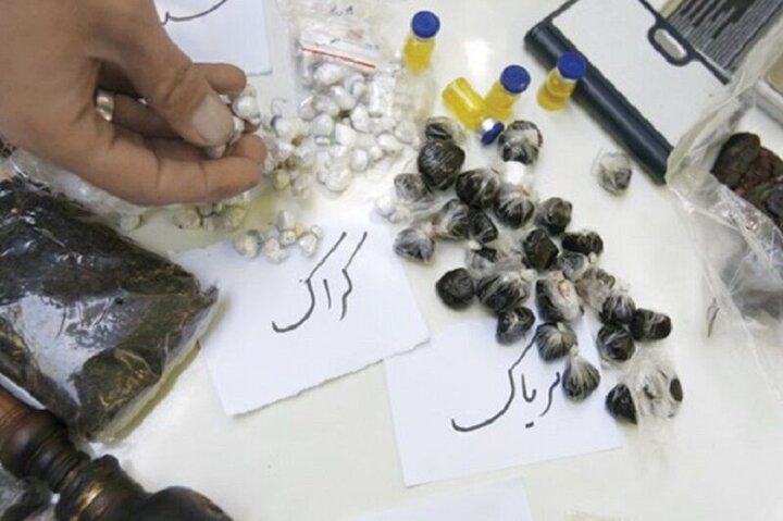 انواع قرص و داروهای مخدر در عباس آباد کشف شد