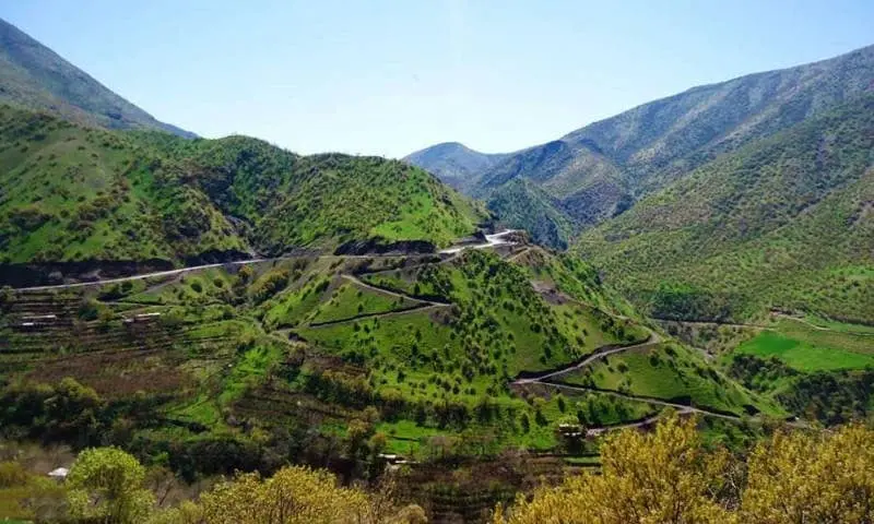 بازدید از جاده و روستای حجیج در کردستان