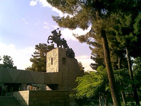 باغ موزه نادری؛ جاذبه‌ای درخور توجه در مشهد