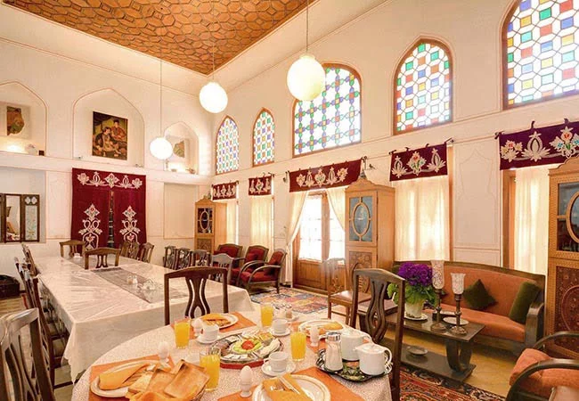 خانه دهدشتی؛ جاذبه‌ای مهم و دیدنی در اصفهان