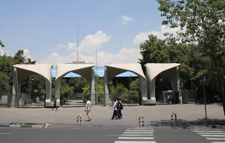 کیهان: اخراج استادان دانشگاه سیاسی نبود، بجز زارچی
