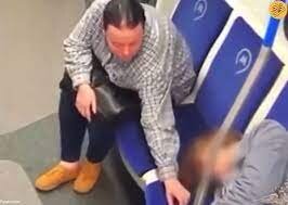 لحظه سرقت موبایل از مسافر مترو که خواب بود / فیلم