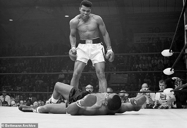 سلبریتی هایی که آدم فضایی ها را دیده اند