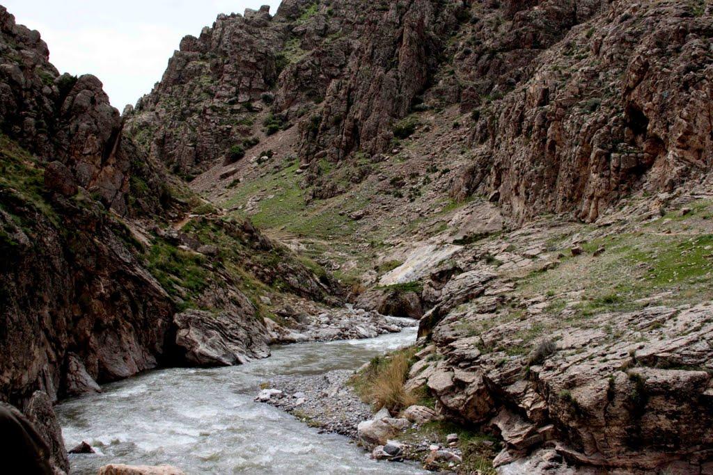 دره گشایش؛ جاذبهای طبیعی و جالب در مراغه