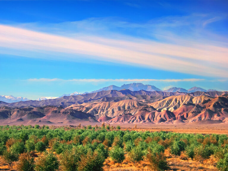 بازدید از جاذبههای درجه یک سمیرم در اصفهان