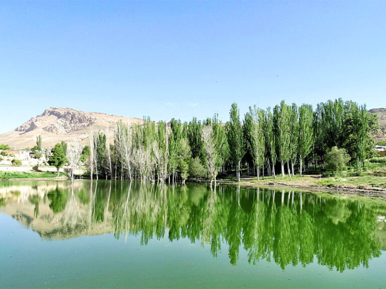 بازدید از جاذبه‌های درجه یک سمیرم در اصفهان
