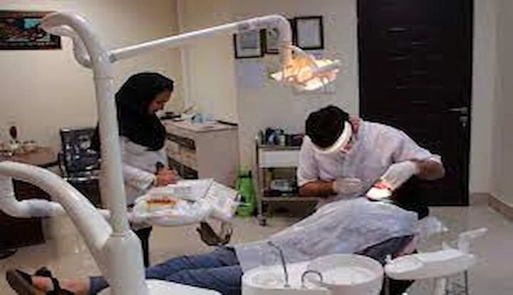 هر ایرانی حداقل ۶ دندان پوسیده دارد / مردم توان مالی رفتن به دندانپزشکی را ندارند 