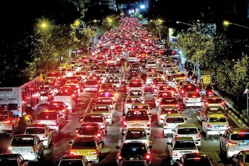 هر تهرانی چند دقیقه در ترافیک می‌ماند؟