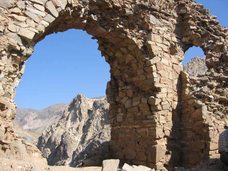 آتشکده آذربرزین مهر؛ جاذبهای تماشایی و تاریخی در خراسان