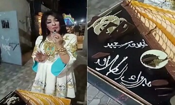 توزیع عجیب طلا توسط زن مصری به میهمانان در جشن طلاقش + عکس
