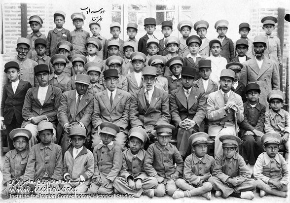 تصاویر زیرخاکی از مدارس تهران قدیم