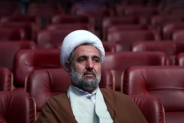 ۹۰ درصد بدحجاب‌ها و بی‌حجاب‌ها عناد ندارند/  بعضی از مسائل به دلیل تاثیر فشارهای اقتصادی و معیشتی بر مردم است