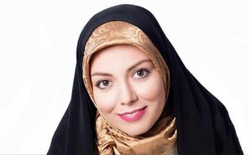 شباهت زیاد دختر آزاده نامداری به مادرش + عکس دختر خانم مجری با چادر و مقنعه