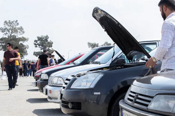 سقوط قیمت خودروهای داخلی در بازار آزاد / دنا پلاس ۶ میلیون تومان ارزان‌تر شد