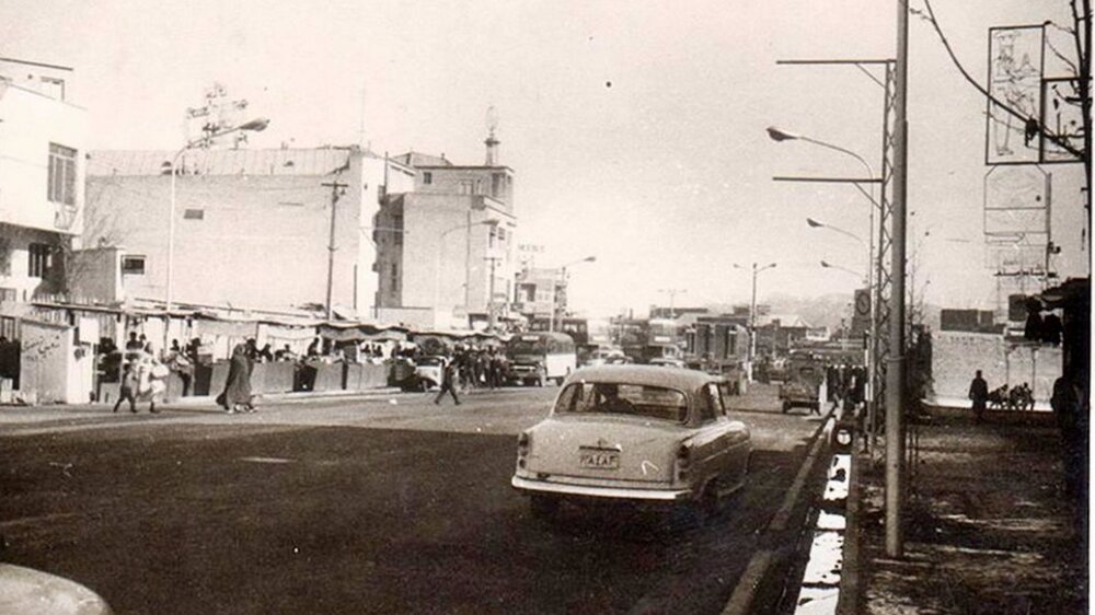 عکس دیدنی از میدان فوزیه تهران مربوط به  ۷۰ سال قبل!