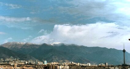 اولین برف پاییزی تهران را سفید پوش کرد + فیلم