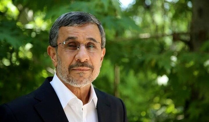 اولین عکس از احمدی‌نژاد پس از بازگشت به ایران