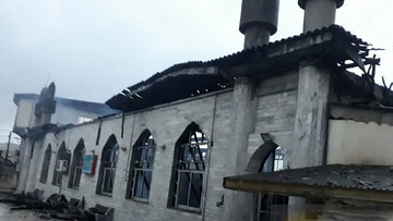 آتش گرفتن مسجد زیباکنار در گیلان + علت چه بود؟ / فیلم