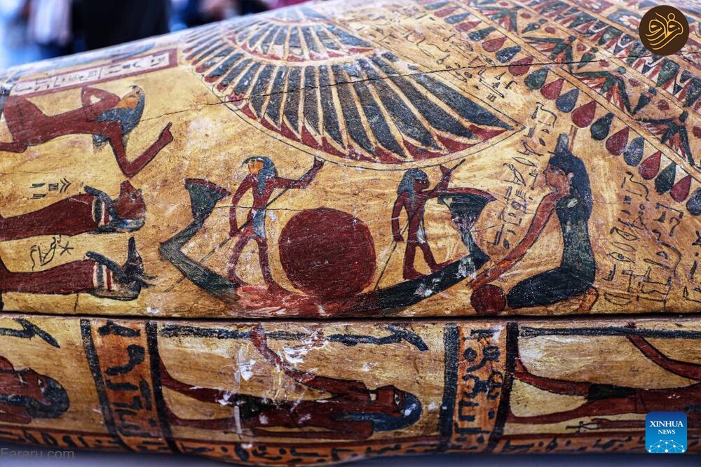 کشف قبرستان ۳۴۰۰ ساله در مصر + عکس