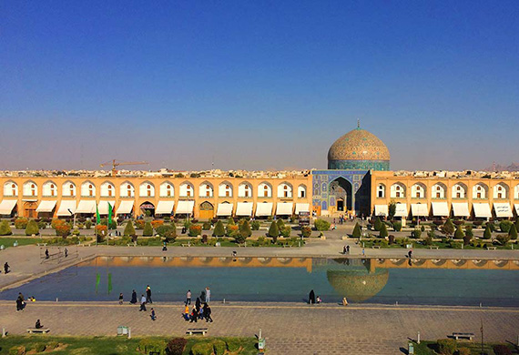 مساحت میدان نقش جهان اصفهان