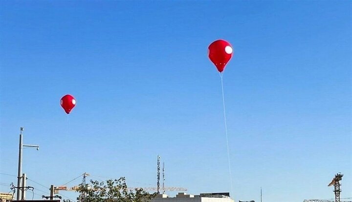 ترکیدن بالن های قرمز شهرداری تهران حادثه ساز شد/  ۶ نوجوان سوختند!