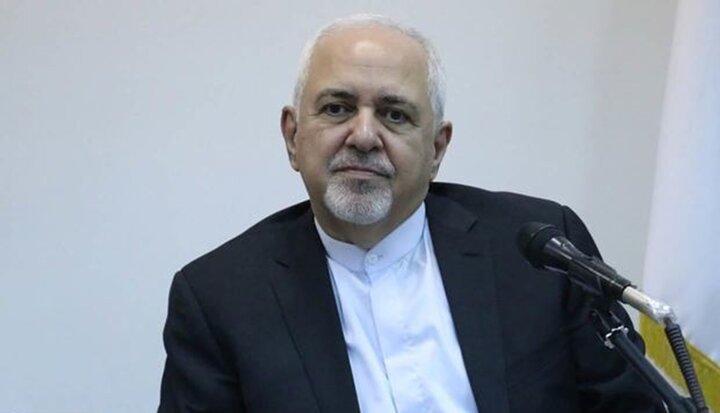 ظریف: با لغو تحریم‌ها خطر بزرگی از سر ایران برداشته شد/ بازگشت به برجام امکان‌پذیر اما دشوار است