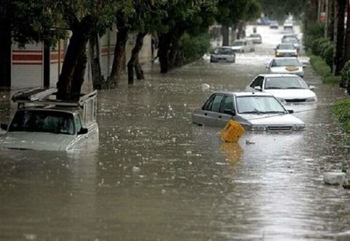 جاری شدن سیل درپی بارندگی شدید در سیستان و بلوچستان + فیلم