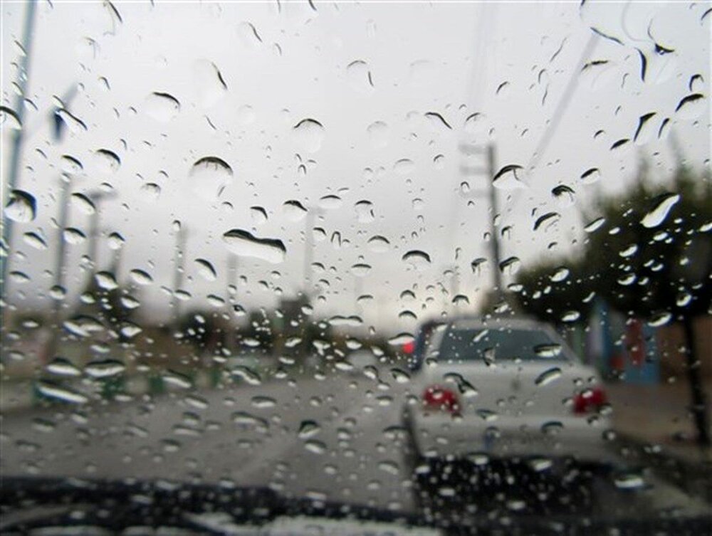ویدیو تماشایی از بارش باران پاییزی در مشهد