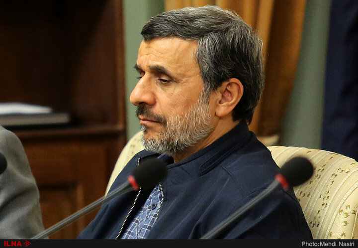 علت سکوت احمدی نژاد چیست؟ / چرا به جنایات صهیونیست ها واکنش نشان نداد؟