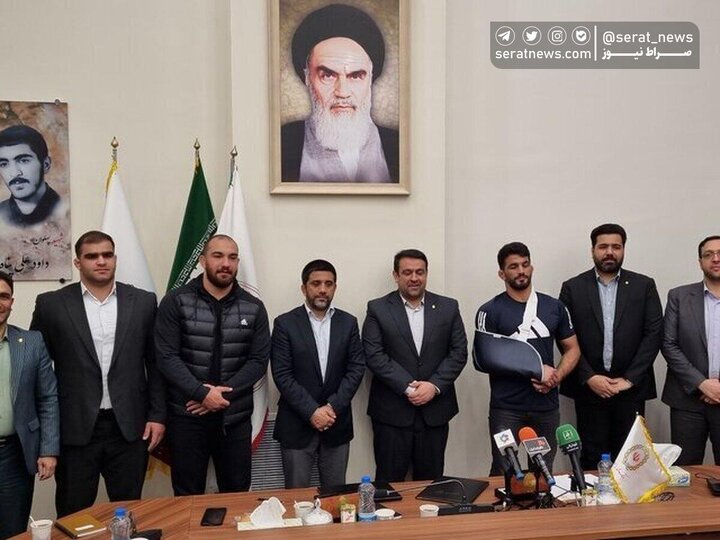 کشتی گیران ایران کارمند بانک دولتی شدند