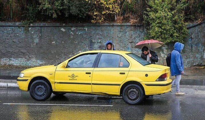 اقدام عجیب راننده تاکسی ایرانی برای مسافرانش + عکس