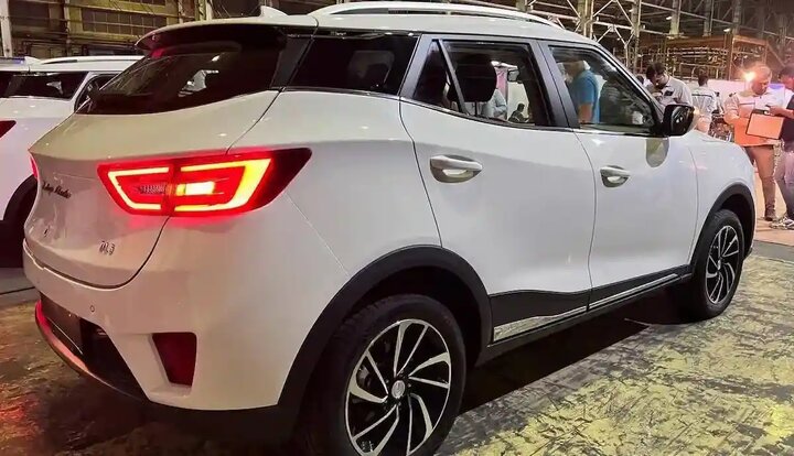 پلاک ملی برای نخستین خودروی وارداتی پارس خودرو پلاک ملی برای نخستین خودروی وارداتی پارس خودرو