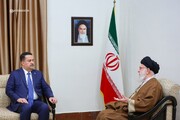 نخست‌وزیر عراق با رهبر انقلاب دیدار کرد