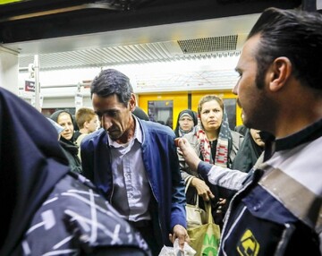 تشدید یک ممنوعیت برای مردان در متروی تهران + عکس