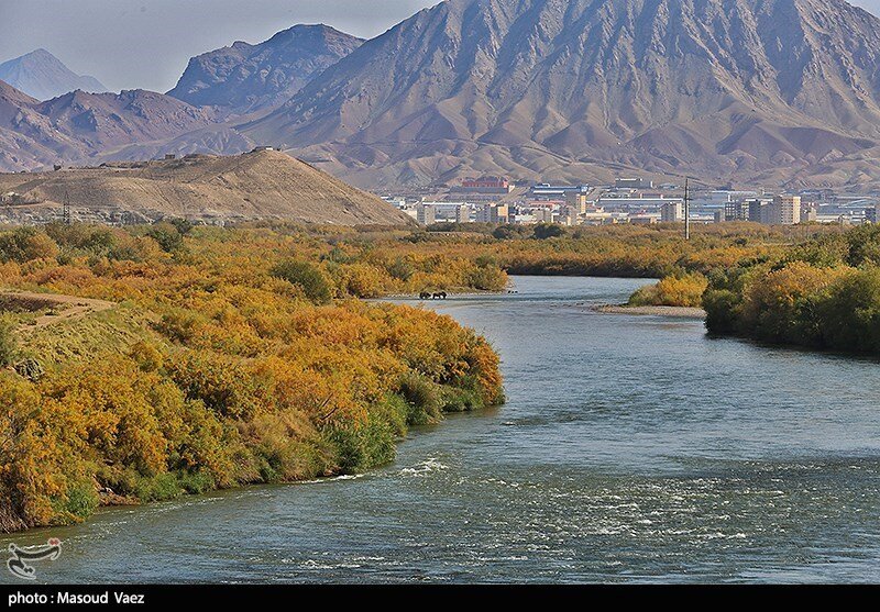 طبیعت پاییزی رود ارس