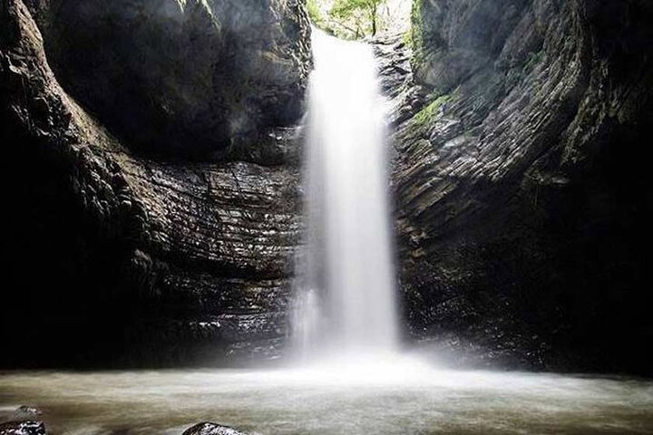 زیباترین آبشار گیلان کجاست؟