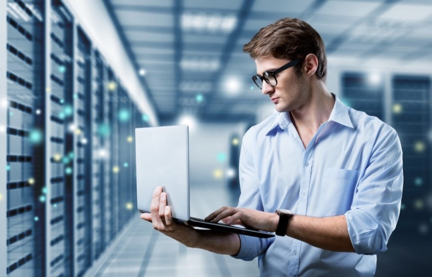 نرم افزار vmware چیست؟