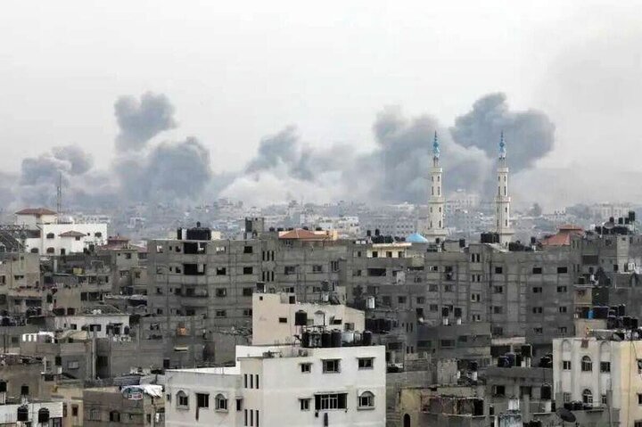 فیلم هولناک از انفجار پارلمان غزه توسط اسرائیل