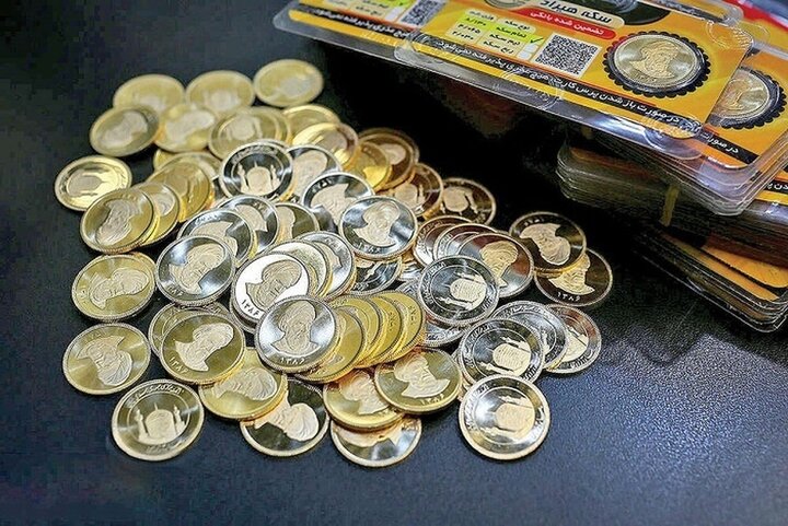 آخرین قیمت‌ها در بازار سکه و طلا / هر گرم طلای ۱۸ عیار ۲ میلیون و ۴۲۸ هزار