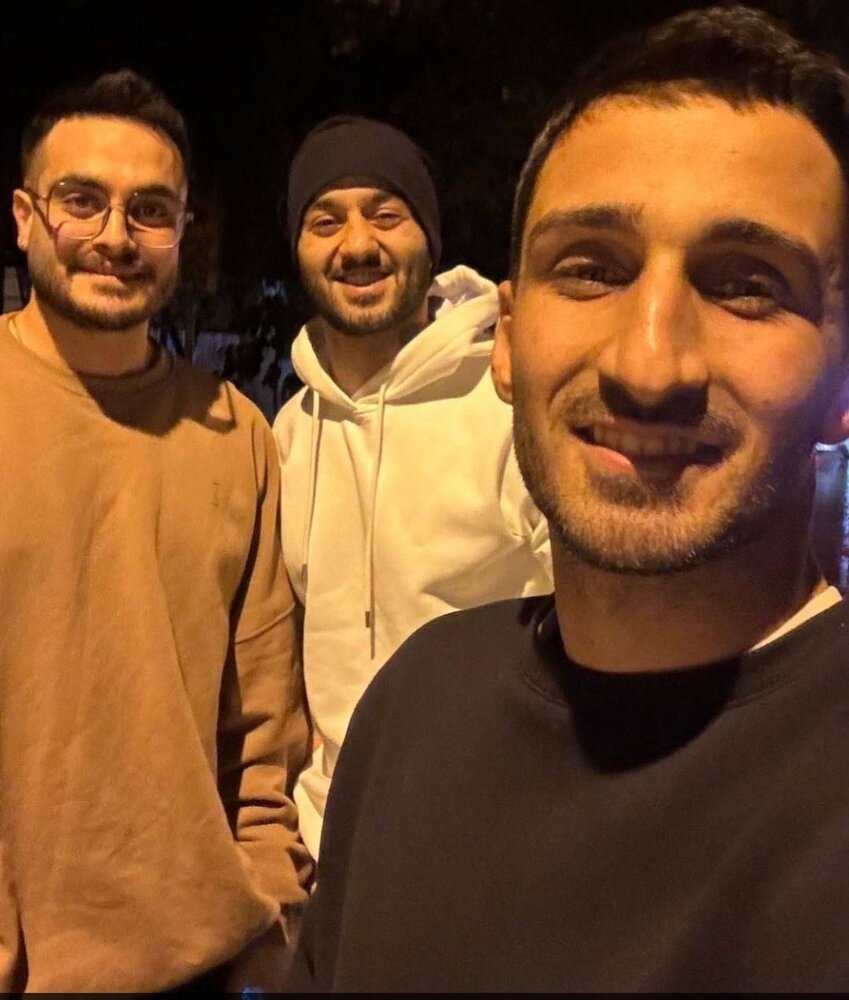 توماج صالحی از زندان آزاد شد / اولین عکس توماج صالحی بعد از آزادی