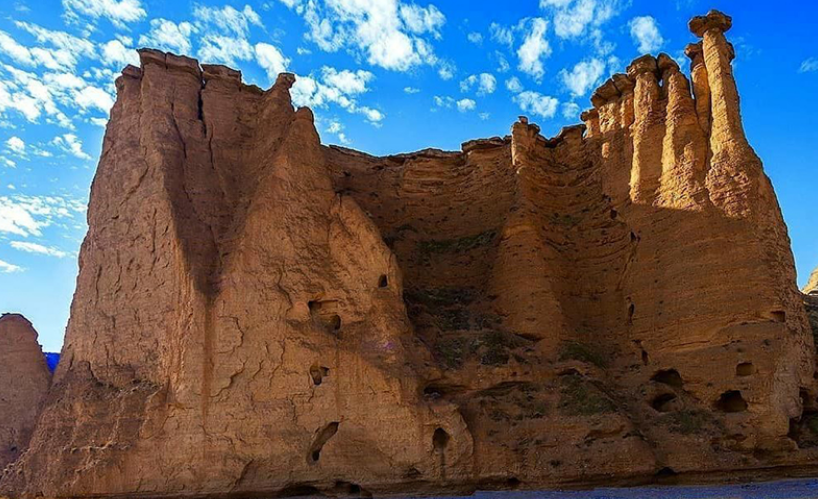 حتما از قلعه بهستان در زنجان بازدید کنید