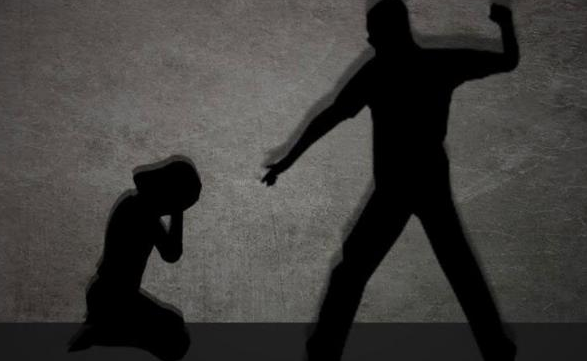 حکم خشونت علیه زنان چیست؟ | کتک زدن زن از نظر قانونی و شرعی چه حکمی دارد؟