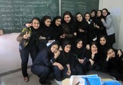 پوشش عجیب متفاوت چند دختر دانش‌آموز مدرسه ای + عکس باورنکردنی