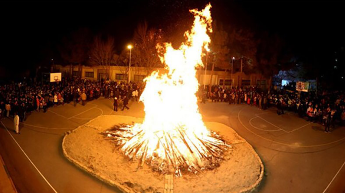 جشن آذرگان در گذشته چگونه برگزار می شد؟ | جشن آذرگان مربوط به چه قومی است؟