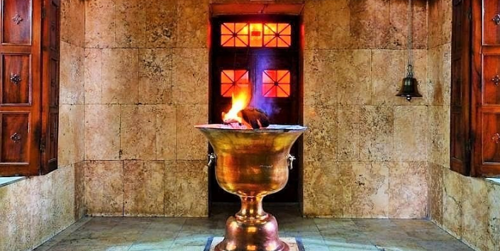 جشن آذرگان در گذشته چگونه برگزار می شد؟ | جشن آذرگان مربوط به چه قومی است؟