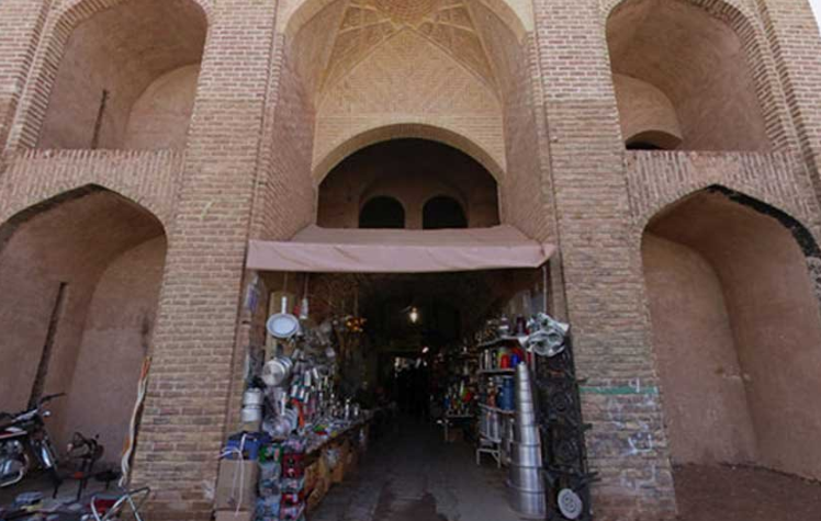 حتما از دیدنی های رفسنجان بازدید کنید