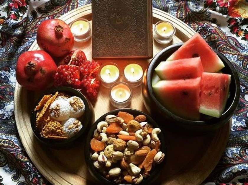 سر سفره شب یلدا چی بزاریم که رنگین تر شود؟